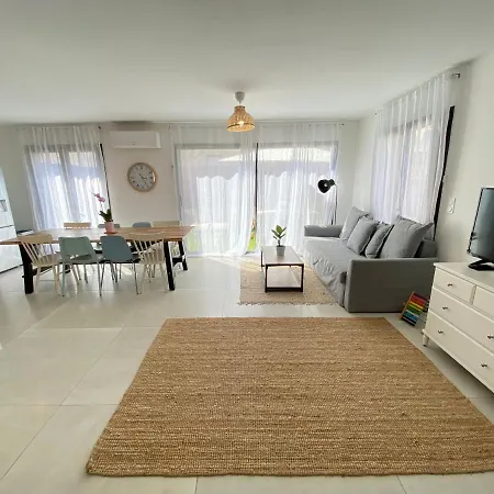 La Maison De La